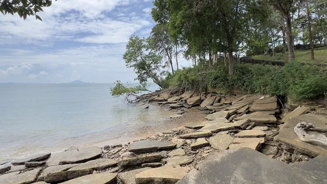 สุสานหอย 45 ล้านปี และเขาขนาบน้ำ