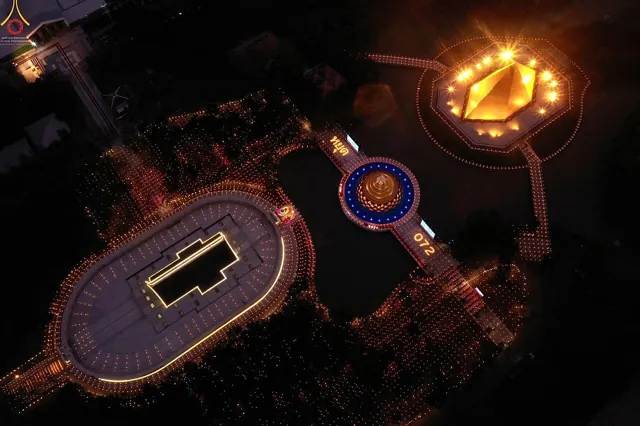 วัดพระธรรมกาย และวัดเขียนเขต